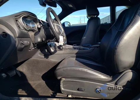 2015 Dodge Challenger Sxt Plus z USA, uszkodzony, nr VIN 2C3CDZBG9FH717618